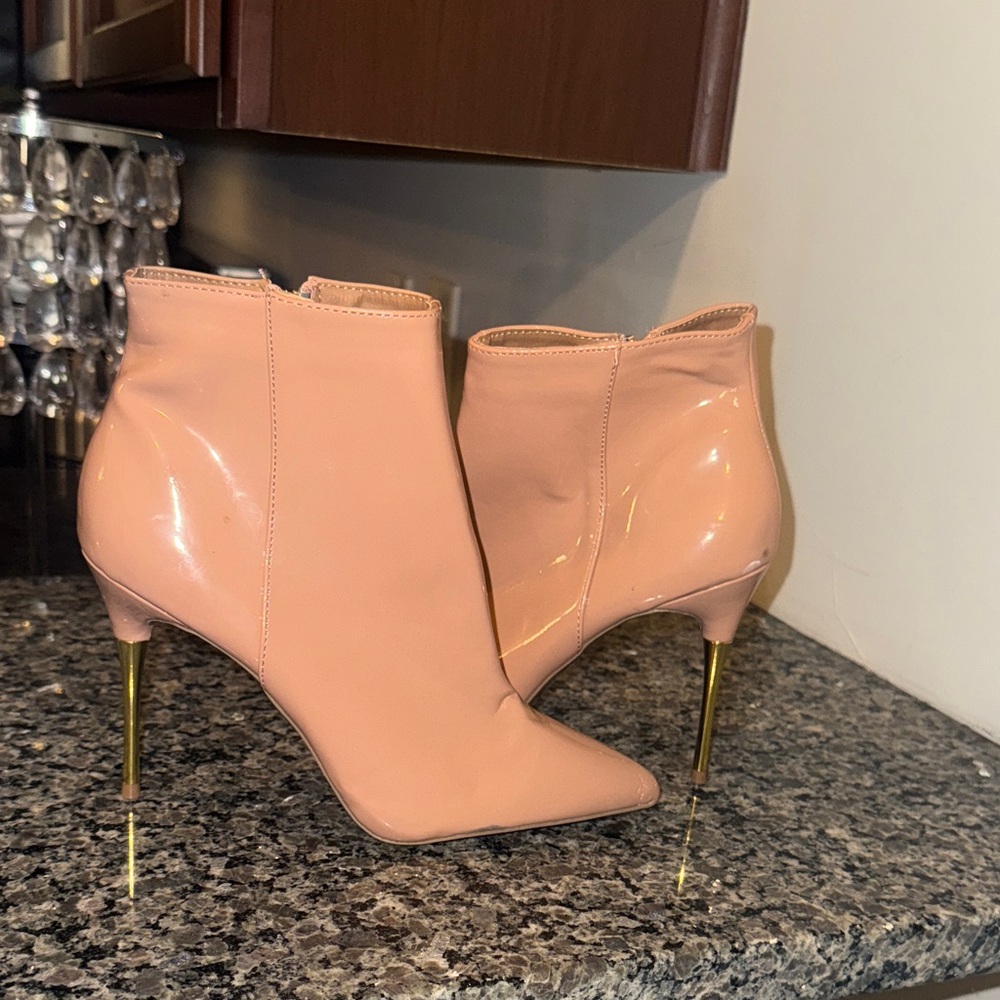 Tan high gloss comfy high heel boots - Picture 2 of 7